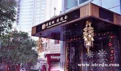 貴陽小河片模特2021年實(shí)力招聘女服務(wù)員領(lǐng)班直招收入穩(wěn)定,沒