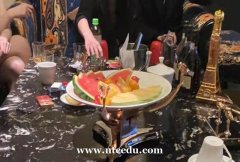南昌生意好的夜總會(huì)招聘1600每天滿(mǎn)房高薪不是夢(mèng)
