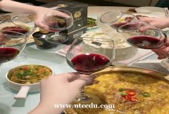 西安云門會(huì)所招聘模特日薪1900新人優(yōu)先上班公平公正