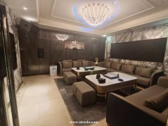 重慶長江匯 招聘模特就信徐總監(jiān)上班公平不挑人
